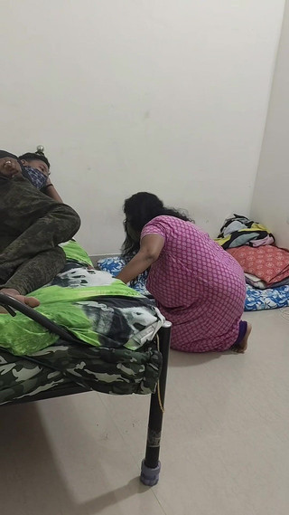 Thesana: Kayınvalide kandırılıp sikiliyor