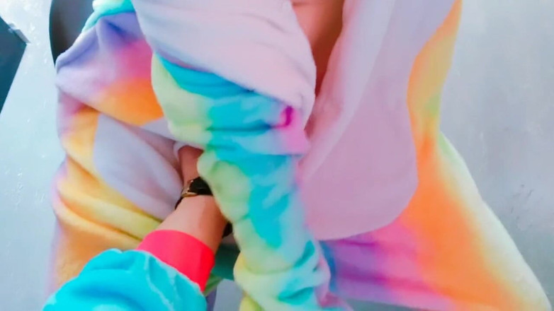 Taboo Room: 義理の妹は、必要なときに彼女の体に触れさせてくれます