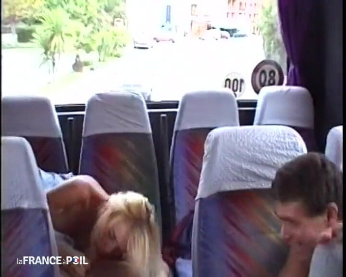 Rue Chaude: En Partouze i en buss mitt i en resa till...