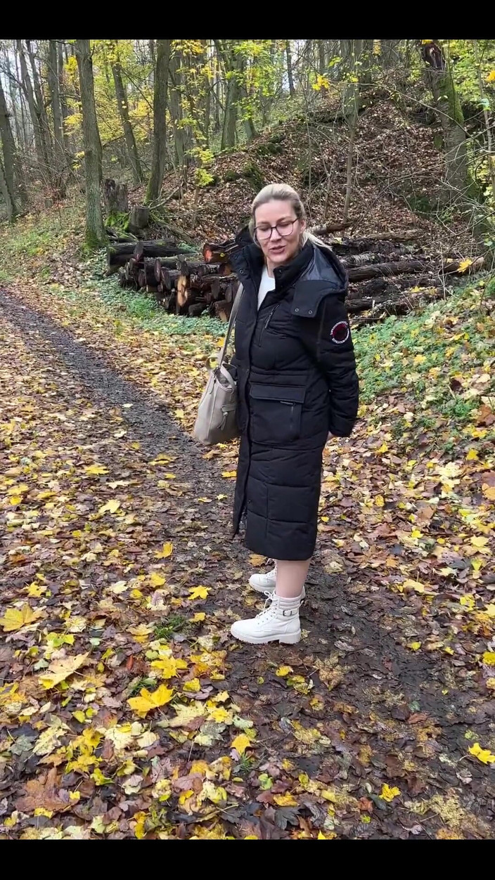 Daddys Luder: Ik masturbeerde buiten