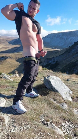 Michael Ragnar: Transalpina 2000m