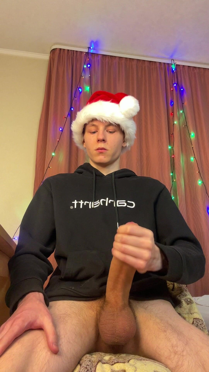 Morflot24: 快速浴室撸管结束射在镜子上