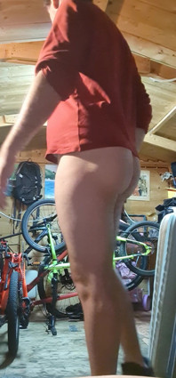 Sono Tutto Nudo
