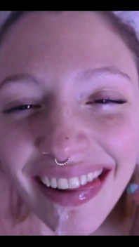 Miss Dizzum sucking