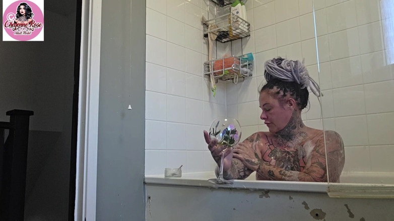 Cheyenne Rose 80: Venha relaxar com Chey! Fetiche por fumar