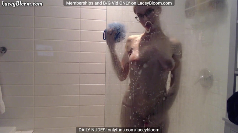 Lacey Bloom: Spectacol live: Joacă la duș 9:55