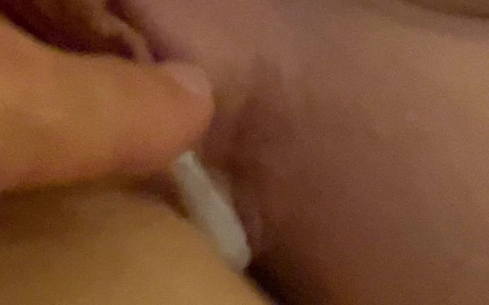 Farmers Wifey: クイックファック濃厚精子滴下中出し
