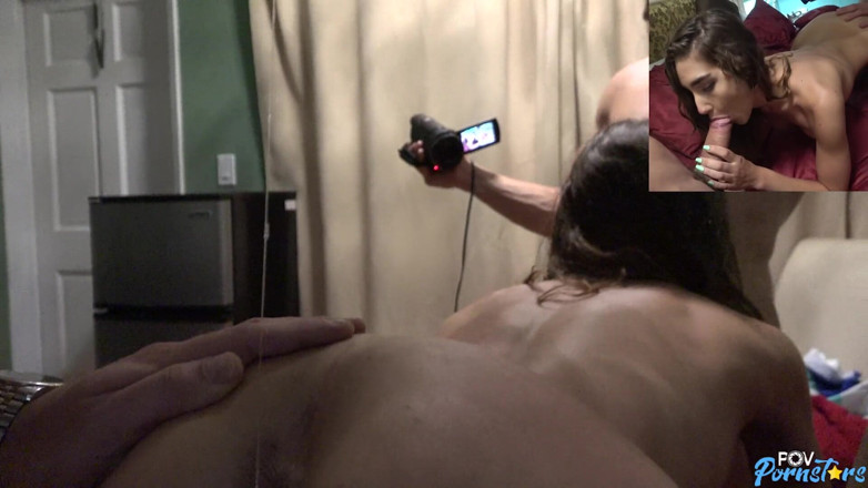 Pov PornStars: Bruneta minionă Nora Rain se expune