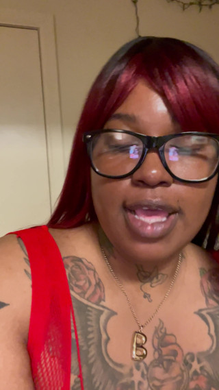 HazelnutXXX: First Video!