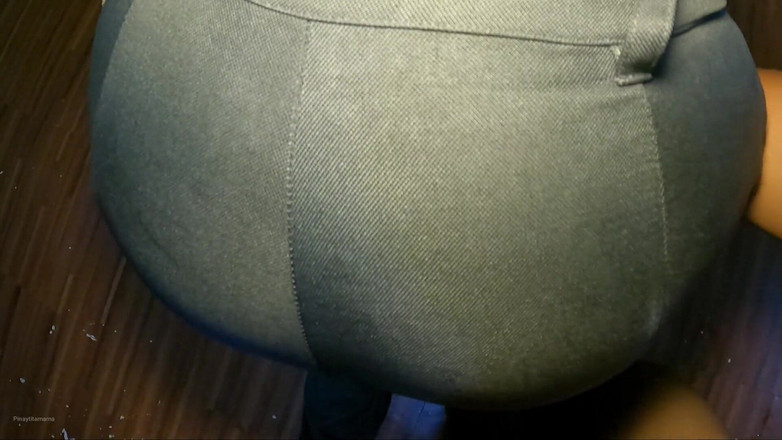 Pinay Tita Mama: Öğretmen yağmur yağdığında çok ateşli.