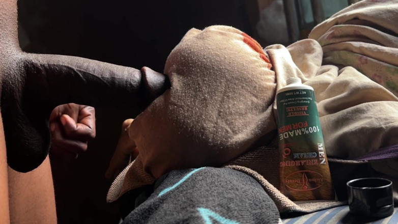 Bangcum8: La troia con un grande buco sessuale parte 1