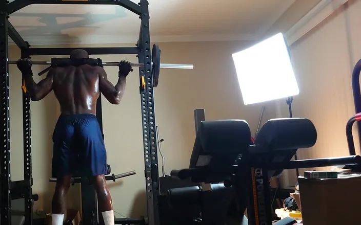 Hallelujah Johnson: Training in the Gym Ep. 8