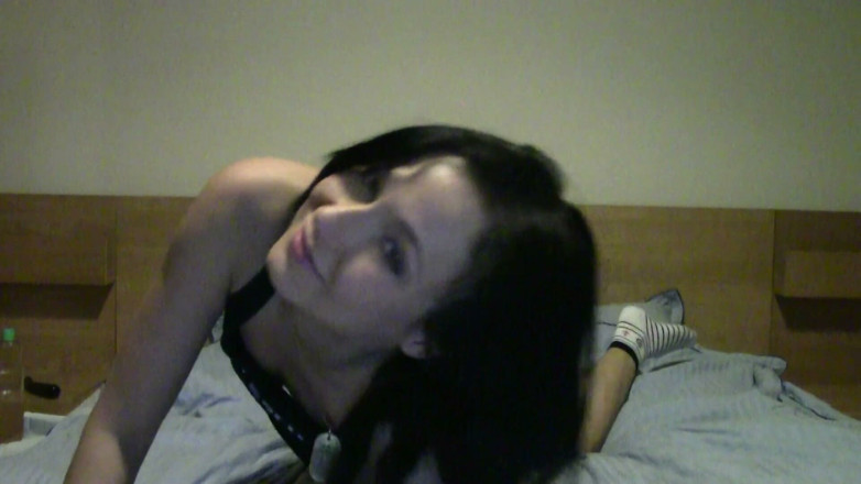 Dirty fantasy: My innocent looking stepdaughter has beautiful orgasm on cam