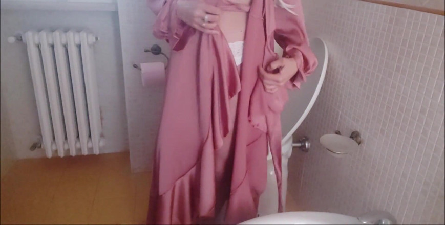 savannahamatoriale: Chantal Channel Pee and Farts with You