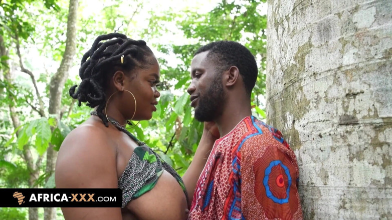 Africa-XXX: ジャングルでのセクシーな遭遇