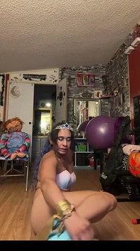 Princess Tsjade Stripdances in Halloween Costume