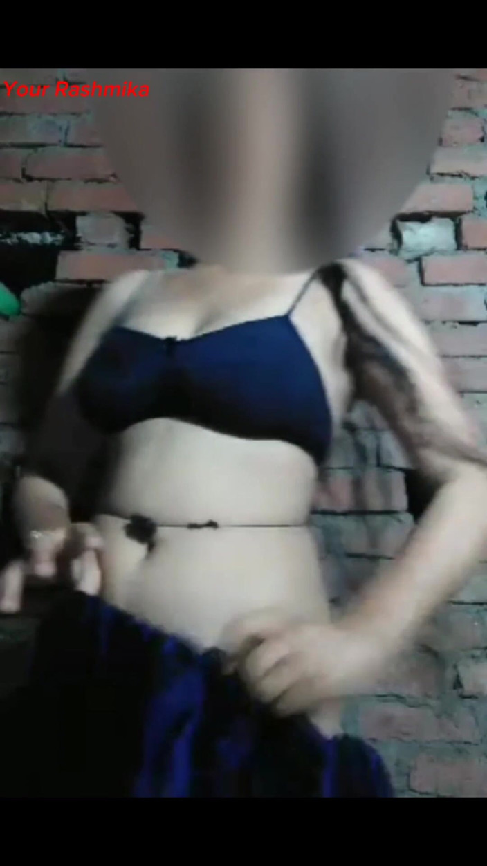 Sheikh Khan: Indian Desi Girl 18 Year Old with Perfect Body