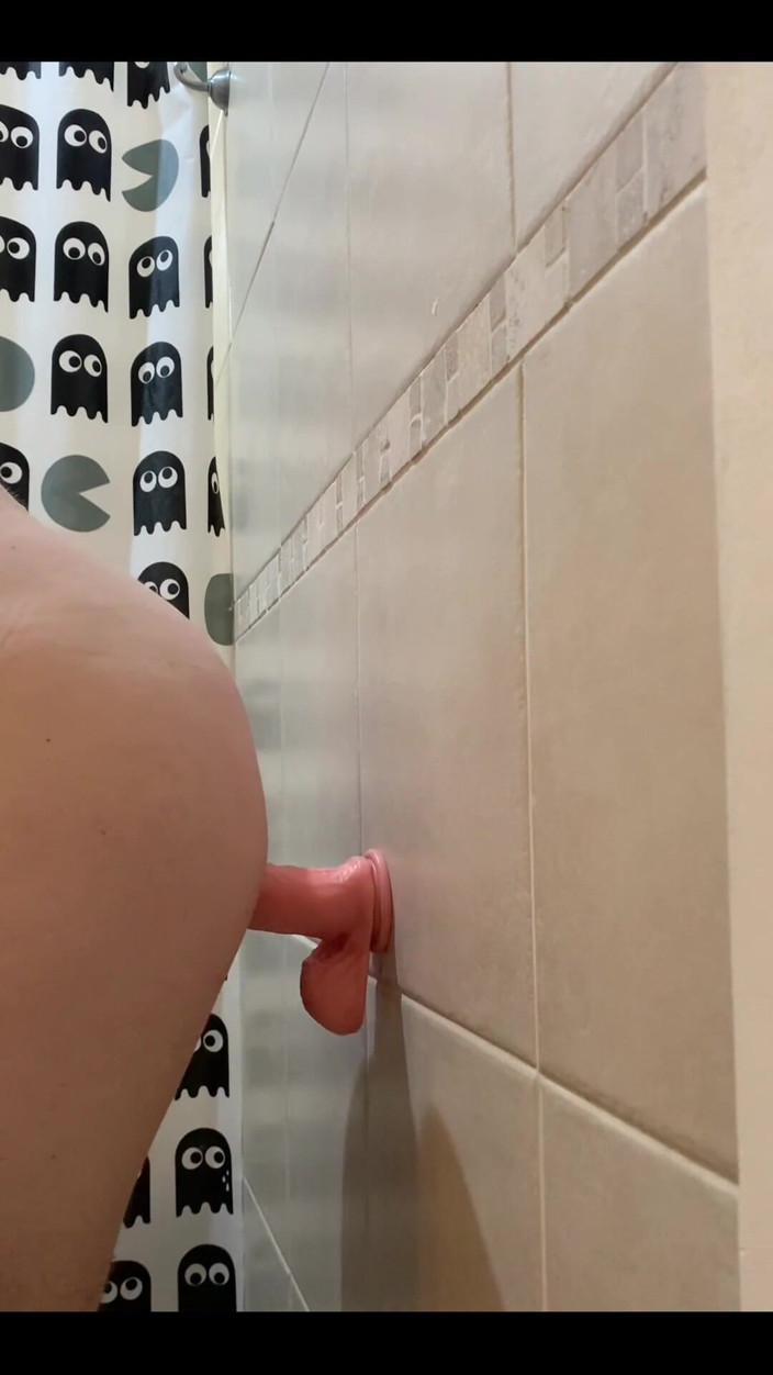 Wrongskiy: I Played with My Dildo, My Ass Was on Fire!