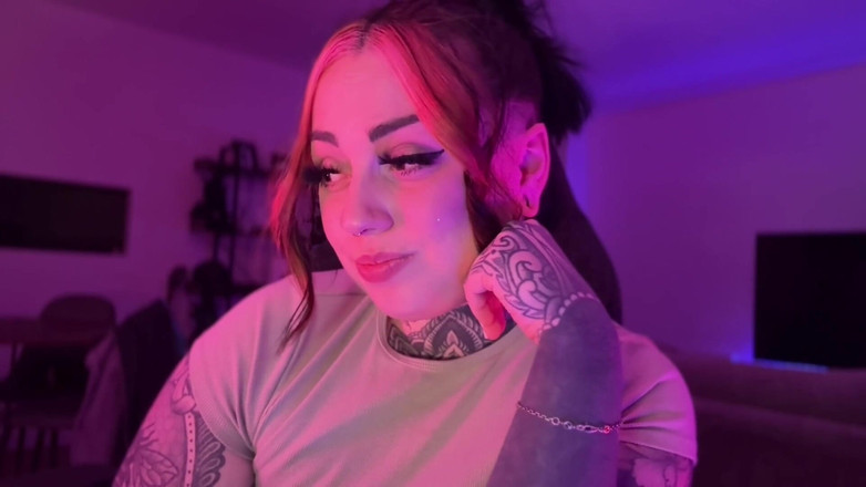 Miss Valentina: Hanya Tugas Fantasi Lain