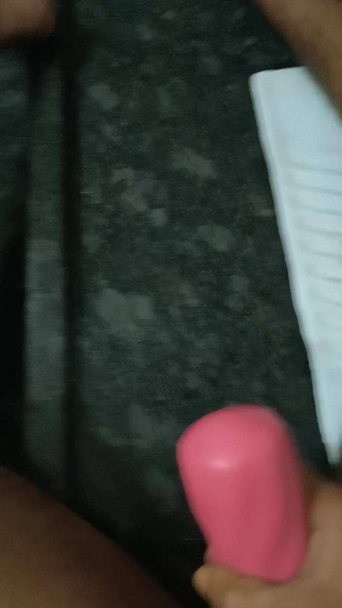 horneyman25: Horney Man se Sax Hračkou