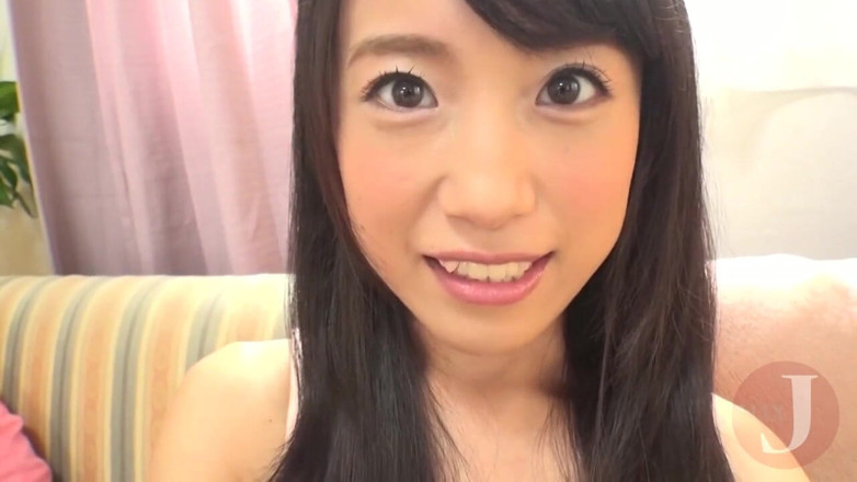 Asian happy ending: Brunette japanese teen in face fetish video