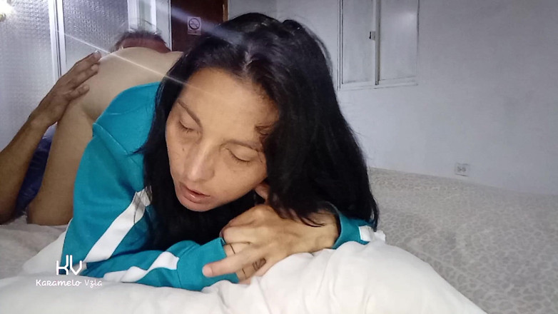 KarameloVzla: Stepdaughter Whore Waits with Her Ass Standing up for Her...