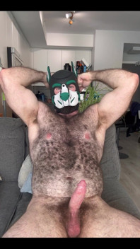 Pups Pits Are Extra Ripe Today