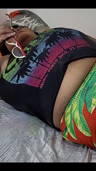 La sorellastra prende molto sperma nella bocca del fratellastro