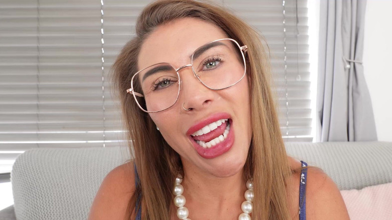 CALLIE ROKS: Mẹ kế Callie JOI và Spunk