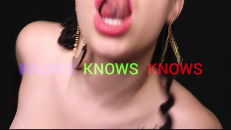 Goddess Misha Goldy: Addiction growing mind fuck! Submit to me! Drool and jerk!
