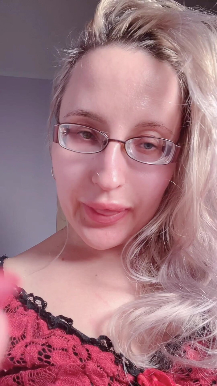 FinDom Goaldigger: Lip obsession provocação