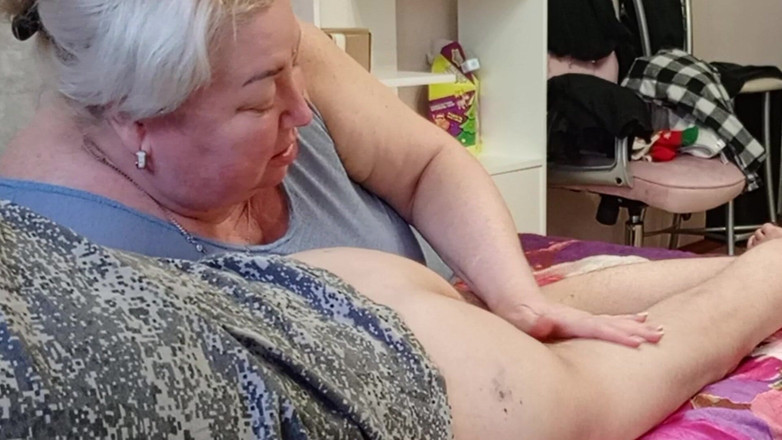 Zona901: Üvey anne kalın döl yutuyor