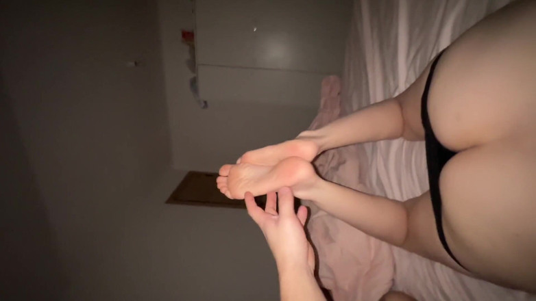 Gigi oficial: Vedere anală extremă: tatăl meu vitreg a spus câteva cuvinte în...