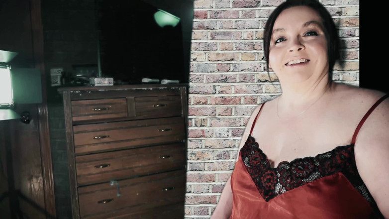 SexyNEBBW: Pikzuiger in het gezicht tegen de muur