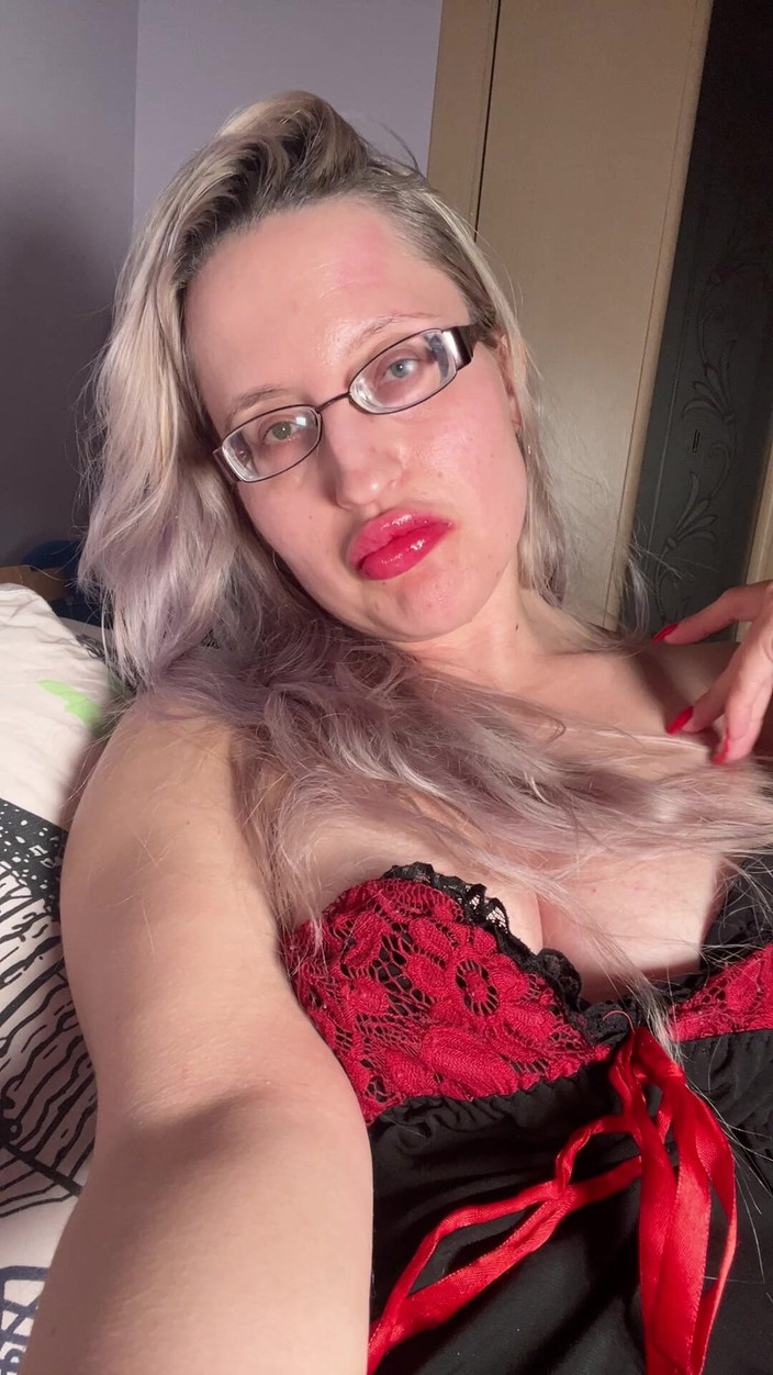 FinDom Goaldigger: Menyerah pada goaldigger dewi: findom kotor joi dan penyerahan total...