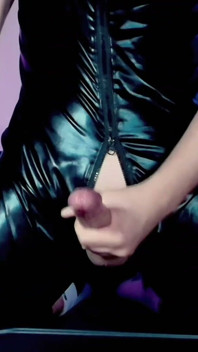 Cum-soaked Hand Job Fuels Wild Latex Dream