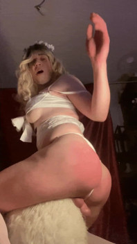 Couple of Friday Gifs