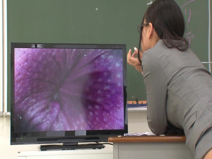 JAPAN IN LOVE: La più carina scena-3 la bella insegnante asiatica Ren azumi...