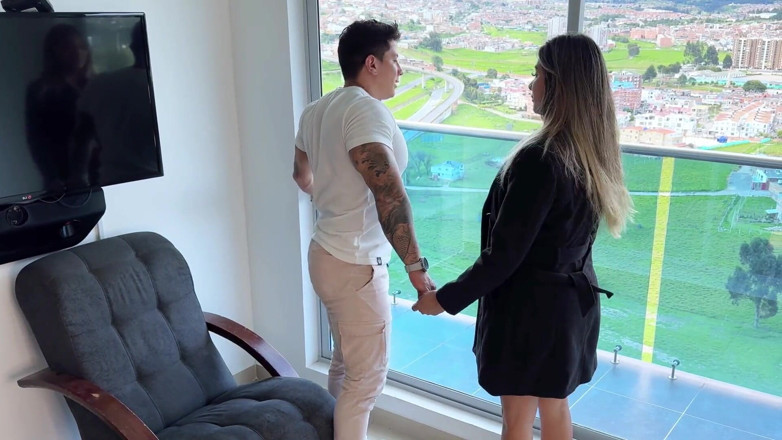 Winter_steph: Novio infiel! ¡Se folla a su hermanastra mientras su novia mira! ¡Cuckold!