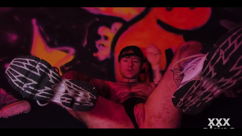 Xxx skips: Понюхай детки