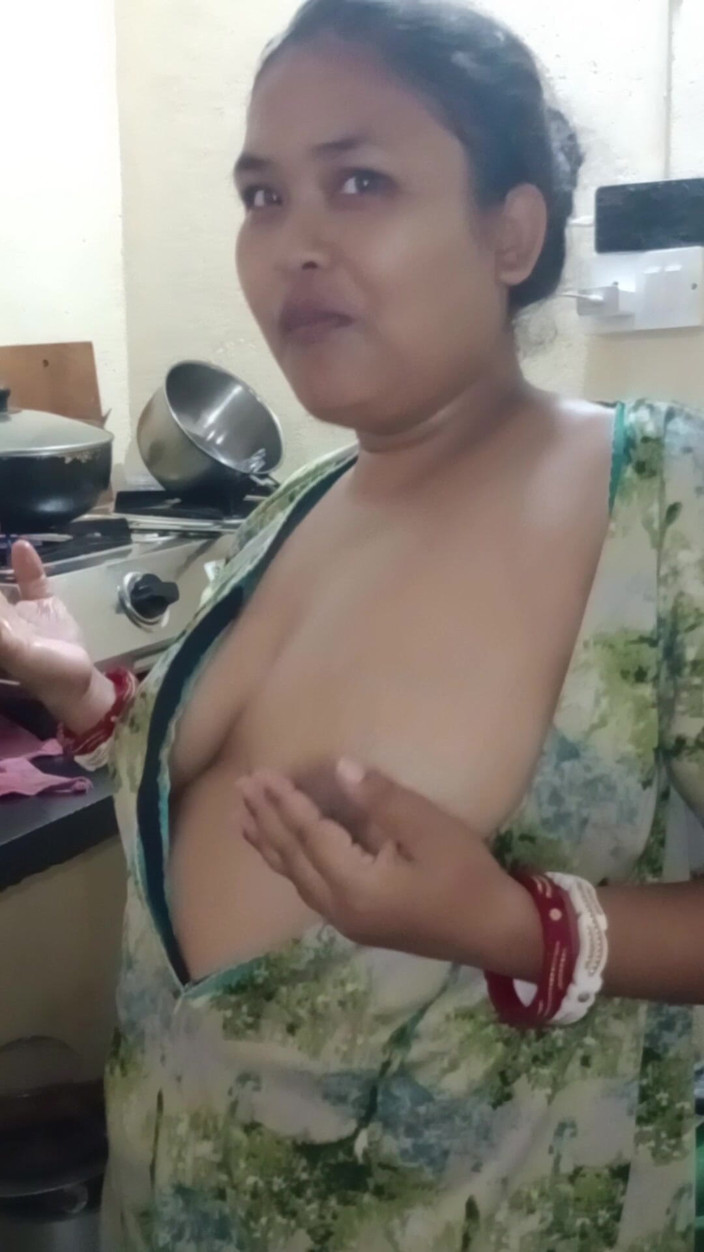 Mridulmadhu: Suami isteri video seksi deshi penuh dalam hindi