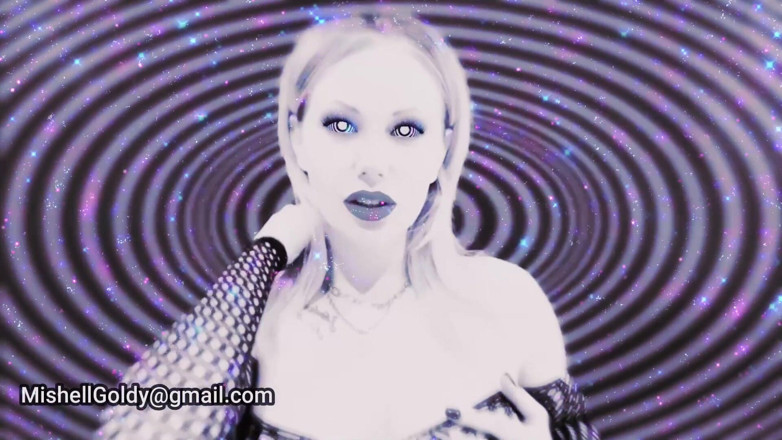Goddess Misha Goldy: 私はあなたのすべての情報を取得するために特別なプログラムを使用しています!これはゲームではありません!完全インタラクティブリアルタイムファンタジー!