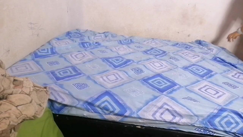 Adribella69: Min perversa styvmamma gillar att ses hennes stora röv när...