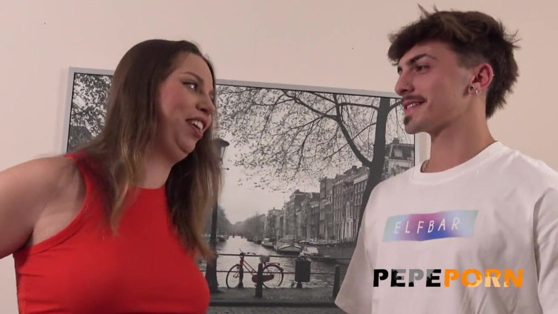 PepePorn: Hadiah kejutan untuk Claire P: dia selalu ingin ngentot sama...
