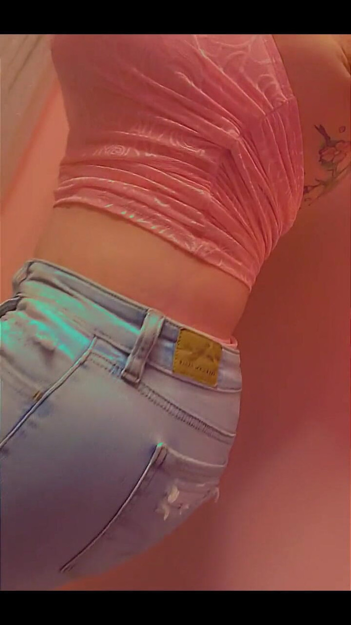 PaintedRose: 난 그냥 시오얼거리고 있어