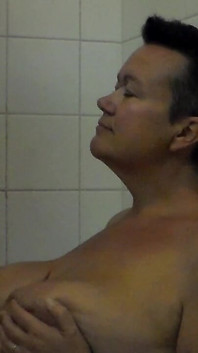 John Is Pissing on Jen in the Shower