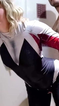 Tu veux du doigtage pour Spidergwen ?