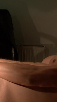 Vin Costes, masturbation en solo au bureau, pour se détendre après une dure journée de travail