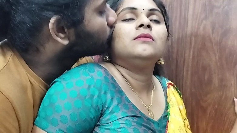 Vaigavarun45: मल्लू बॉस नौकरानी के साथ हॉट सेक्स