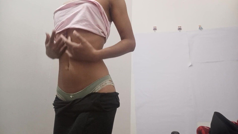 desigirl93: 私のジューシーでクリーミーな猫 - デジインドの女の子